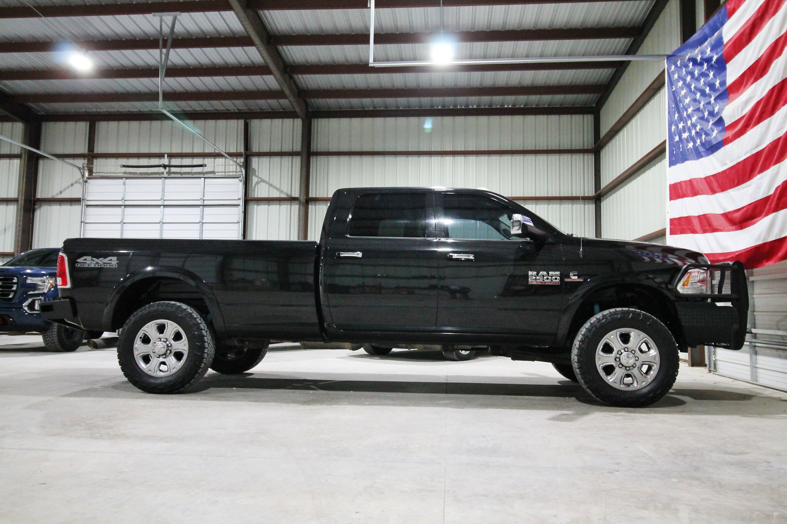 Used 2017 RAM 2500 Laramie w/ Convenience Group AWD/4WD image 15