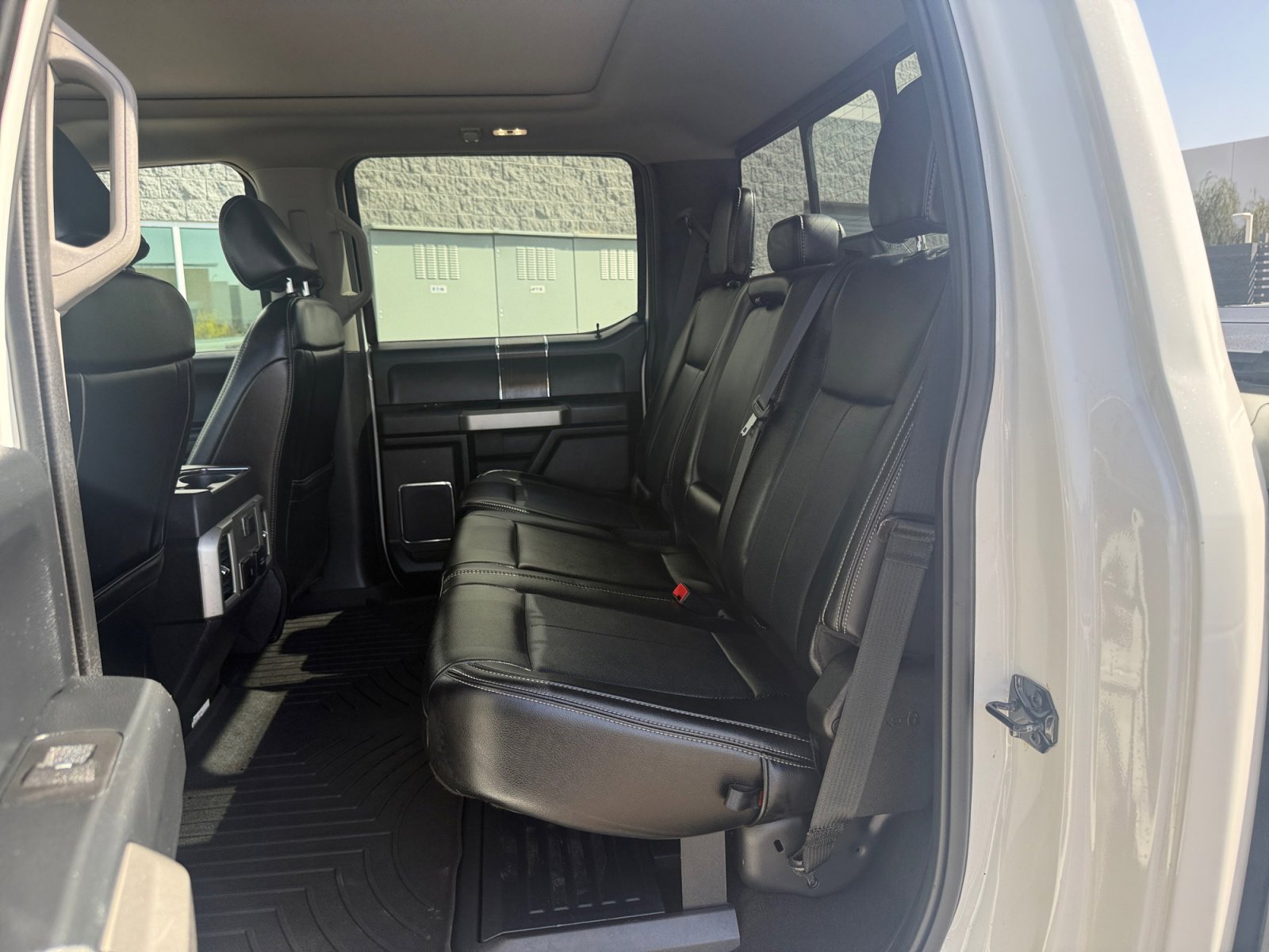 Used 2021 Ford F250 Lariat w/ Lariat Ultimate Package image 16