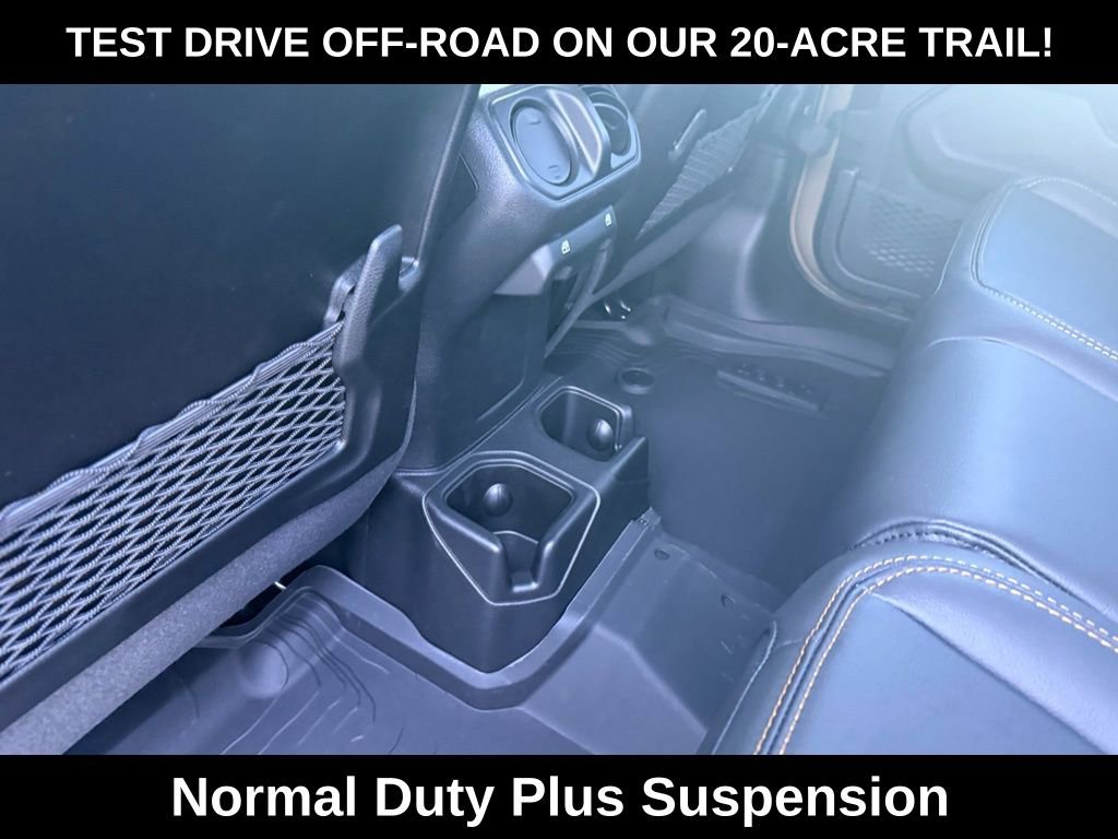 New 2026 Jeep Gladiator Sahara image 25