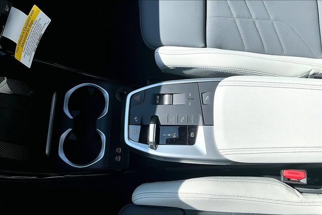 New 2026 BMW X1 xDrive28i w/ Technology Package AWD/4WD image 8