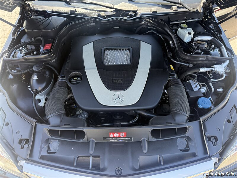 Used 2011 Mercedes-Benz C 300 Sedan image 20