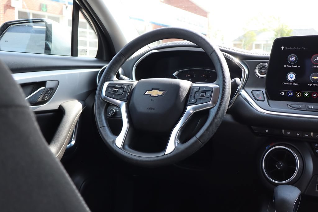 Used 2025 Chevrolet Blazer LT w/ Convenience Package AWD/4WD image 42