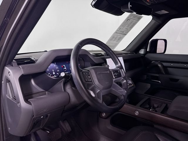 Certified 2023 Land Rover Defender 130 X-Dynamic SE AWD/4WD image 9