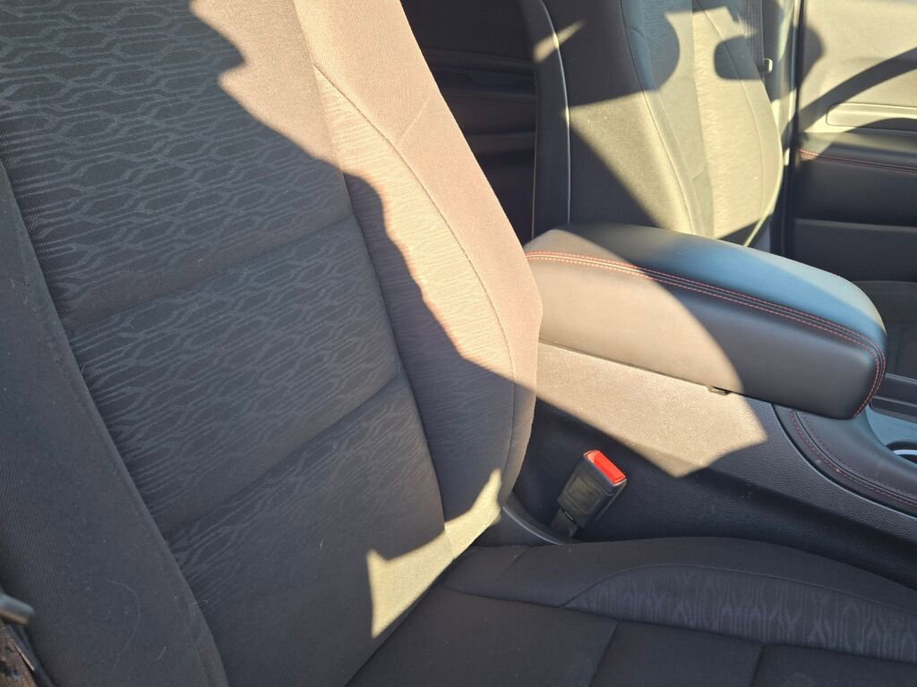 Used 2025 Dodge Durango GT image 7