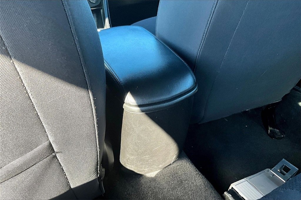 Used 2014 Chrysler 200 Touring image 18