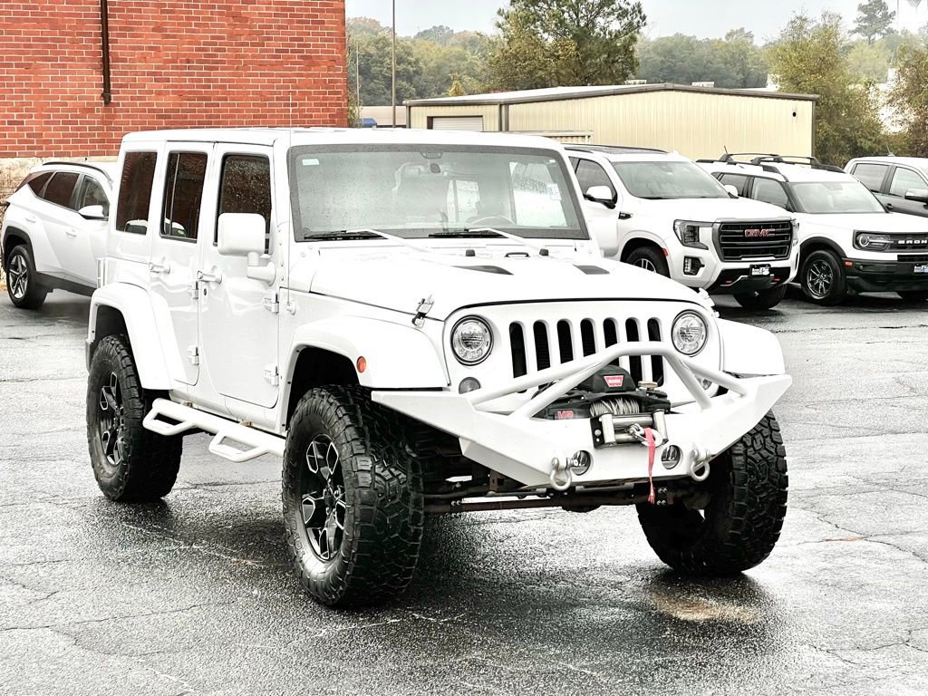 Used 2018 Jeep Wrangler Unlimited Sahara image 7