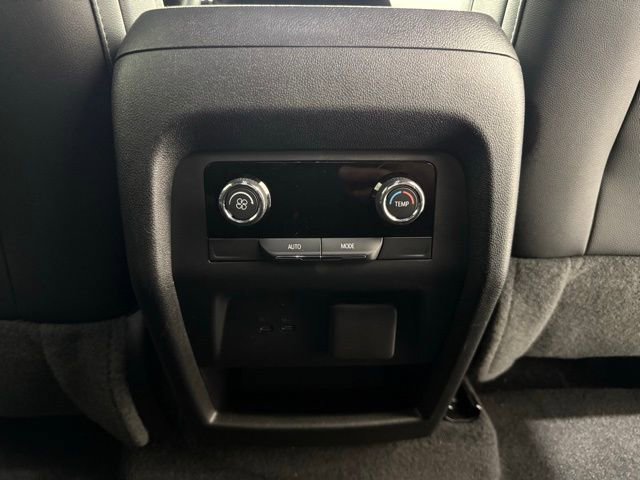 Used 2024 Chevrolet Traverse Z71 w/ LPO, Floor Liner Package image 30