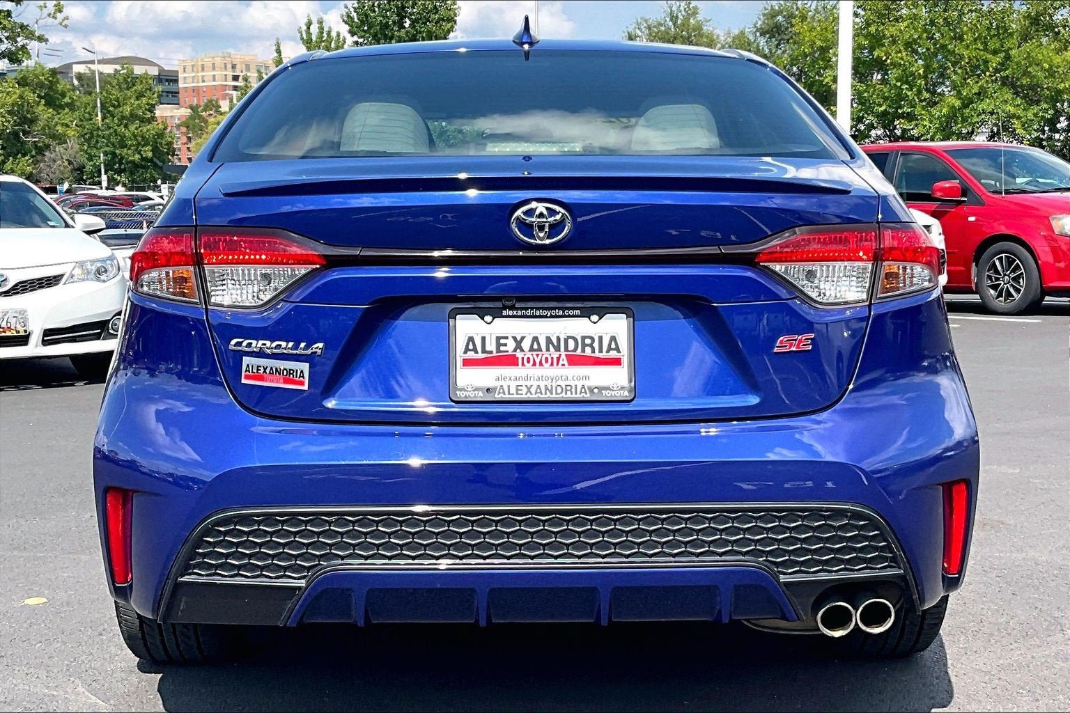 Used 2020 Toyota Corolla SE FWD image 4