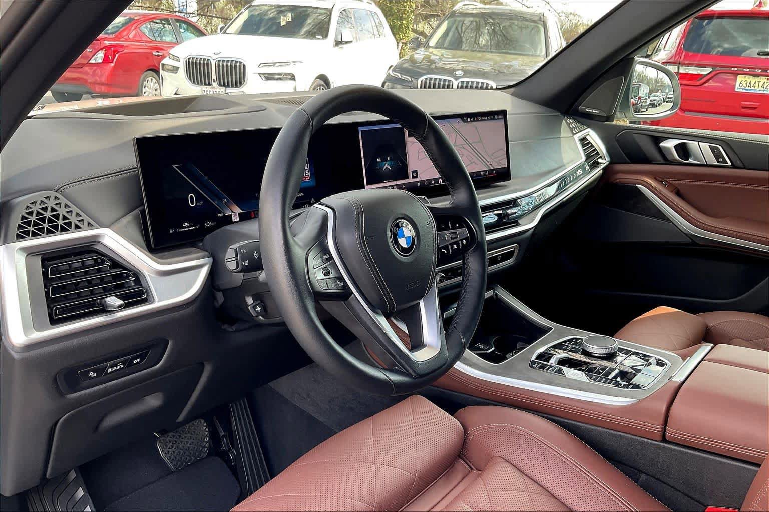Used 2025 BMW X5 xDrive40i w/ Premium Package AWD/4WD image 17