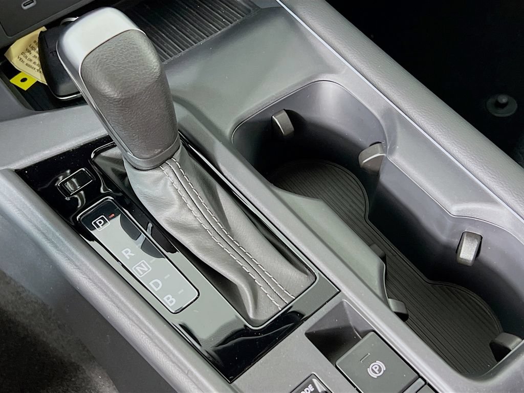 New 2026 Nissan Sentra SV w/ SV Convenience Package FWD image 15