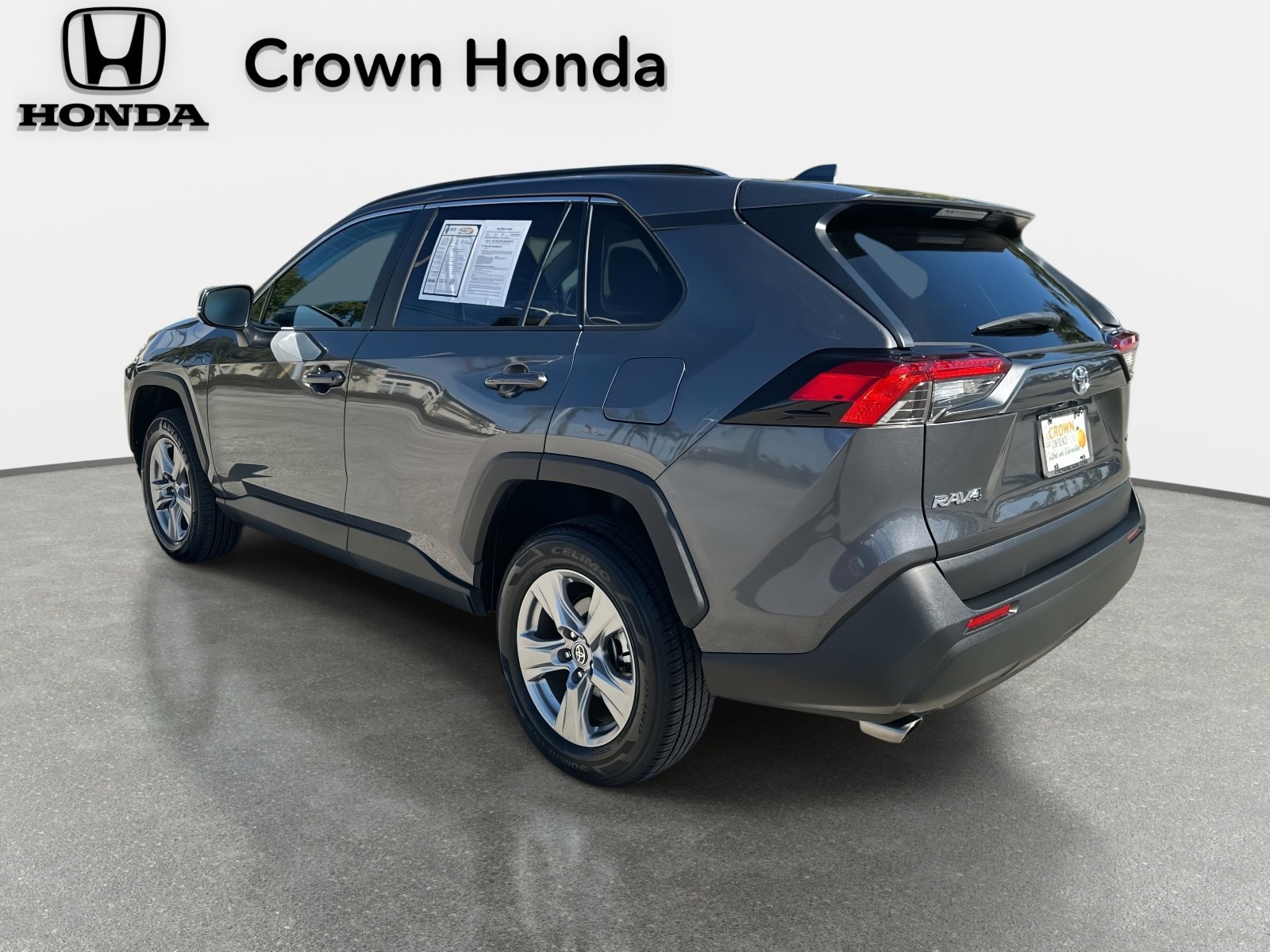 Used 2024 Toyota RAV4 XLE image 4