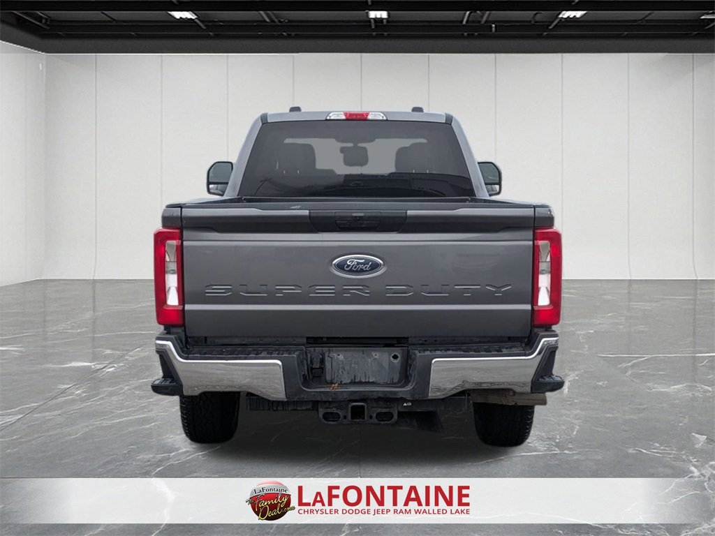Used 2023 Ford F250 XLT image 4
