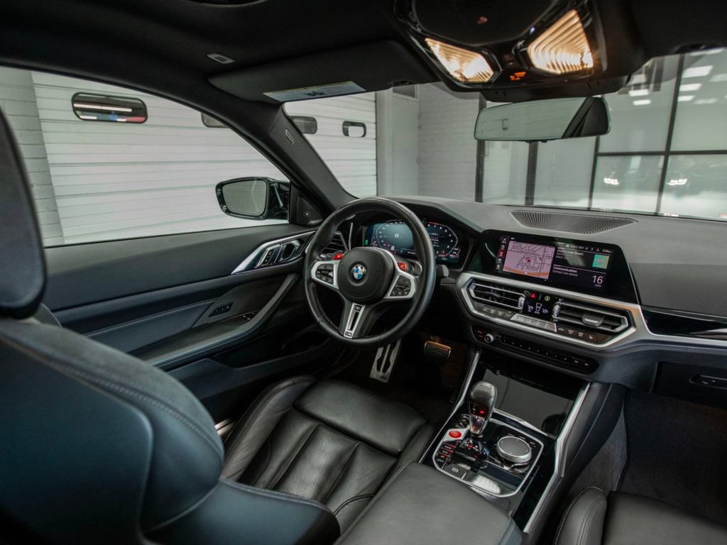 Used 2023 BMW M4 Competition RWD image 18