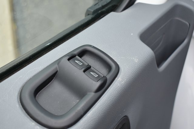 Used 2016 Ford Transit 250 148 Medium Roof image 15