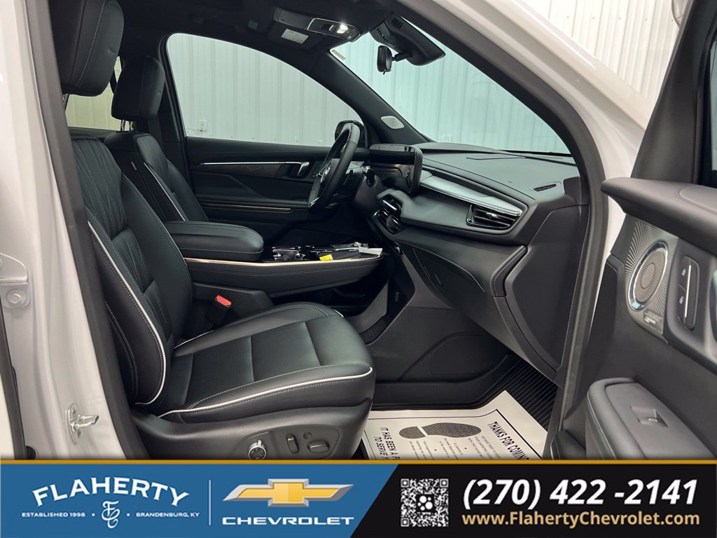 Used 2025 Buick Enclave Avenir w/ Super Cruise Package AWD/4WD image 15