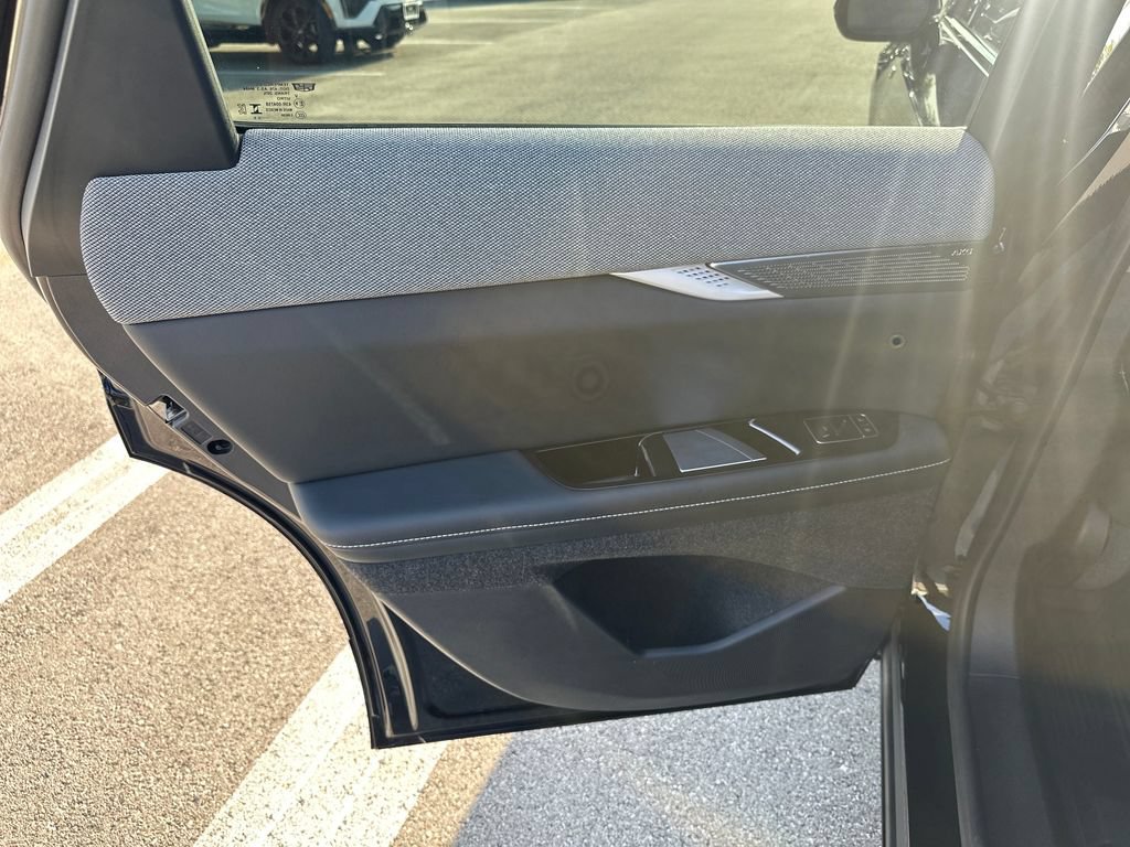 Used 2025 Cadillac Optiq Sport 1 w/ LPO, Floor Liner Package AWD/4WD image 32