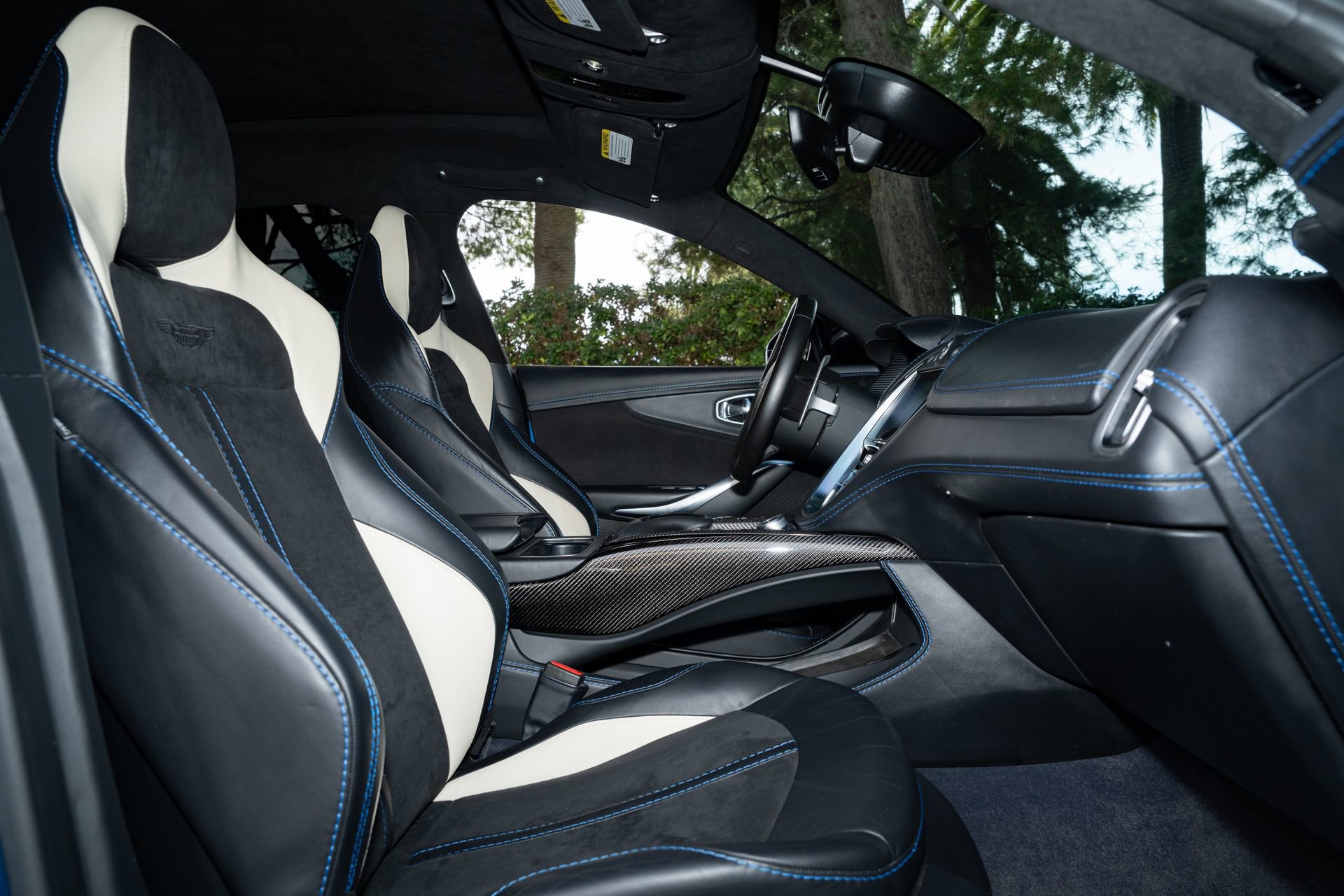 Used 2023 Aston Martin DBX 707 image 15