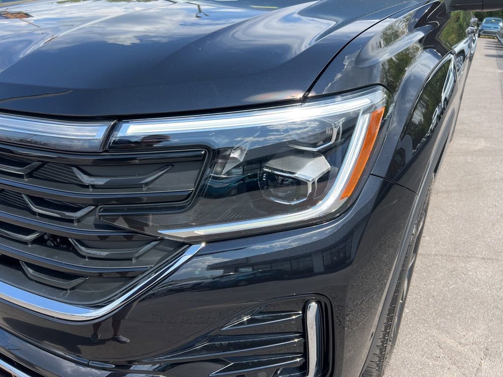 New 2026 Volkswagen Atlas SEL Premium R-Line image 9