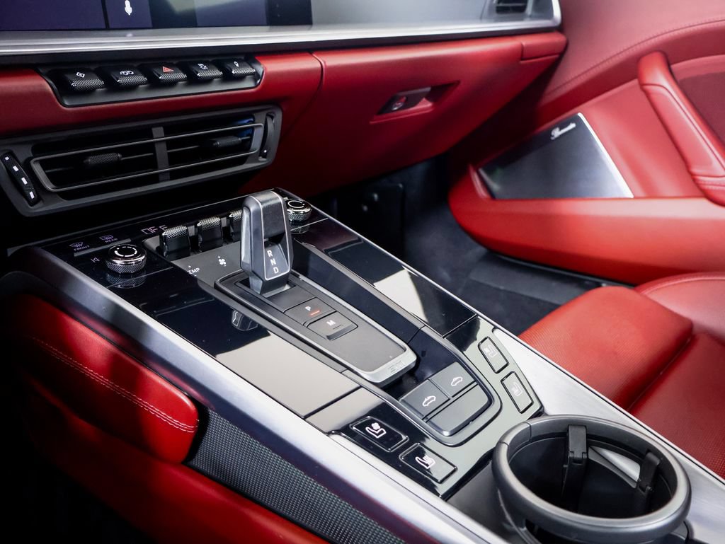 Certified 2021 Porsche 911 Targa 4S AWD/4WD image 23