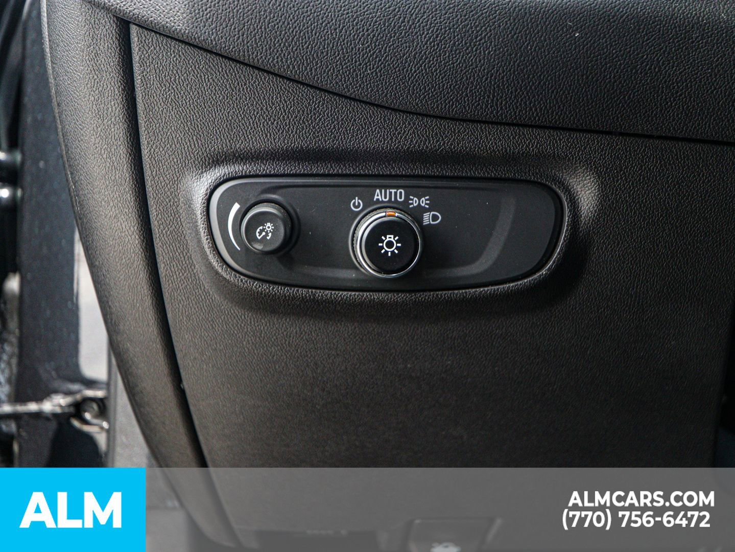 Used 2023 Chevrolet Equinox LT w/ LPO, Floor Liner Package image 38