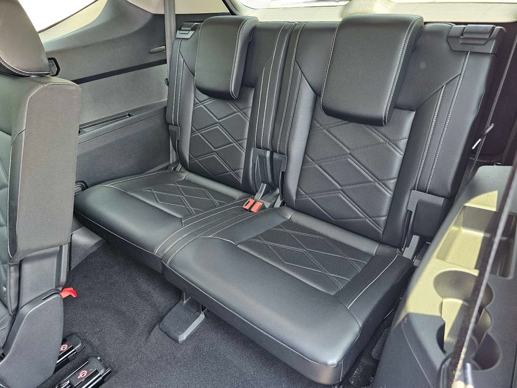 Used 2024 Volkswagen Atlas SE AWD/4WD image 33