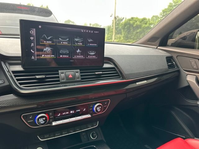 Used 2023 Audi SQ5 Prestige AWD/4WD image 12