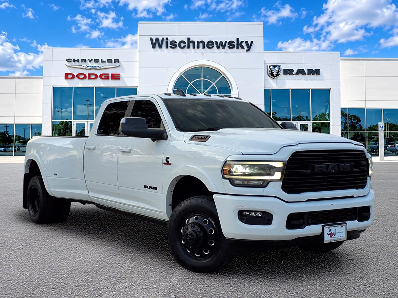 Used 2022 RAM 3500 Laramie AWD/4WD image 1