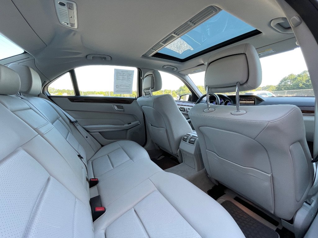 Used 2015 Mercedes-Benz E 350 Sedan w/ Premium 1 Package image 33