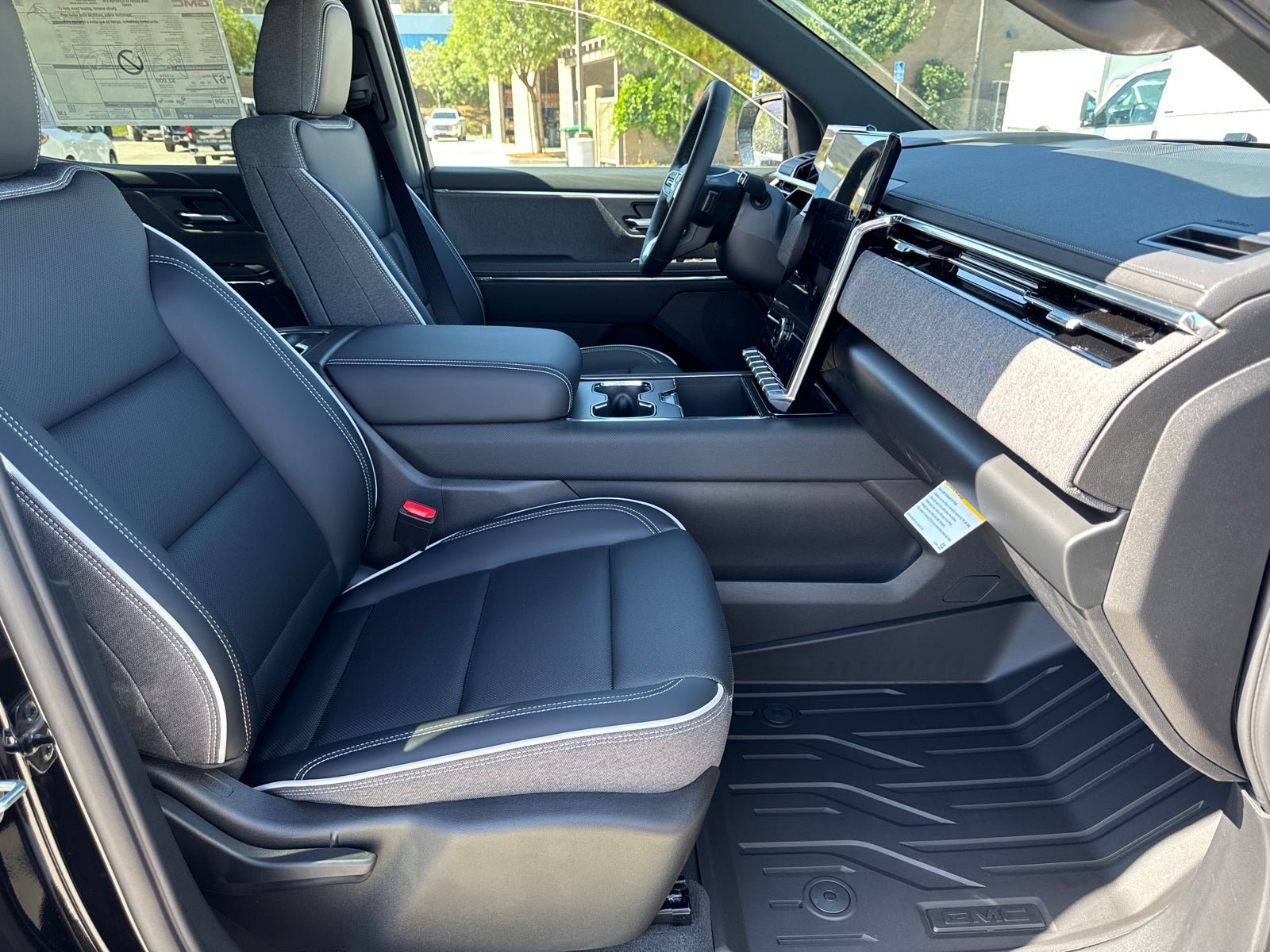 Used 2026 GMC Sierra EV Elevation AWD/4WD image 16