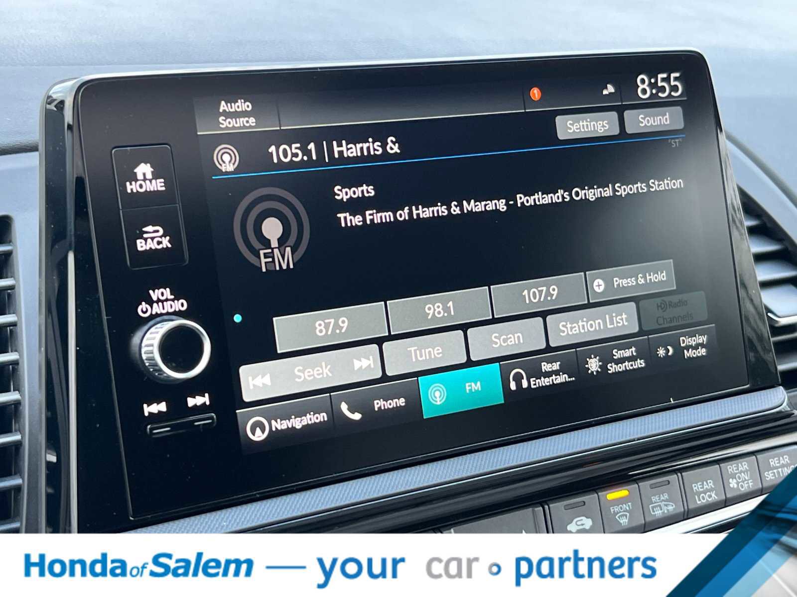 New 2026 Honda Odyssey Touring image 21