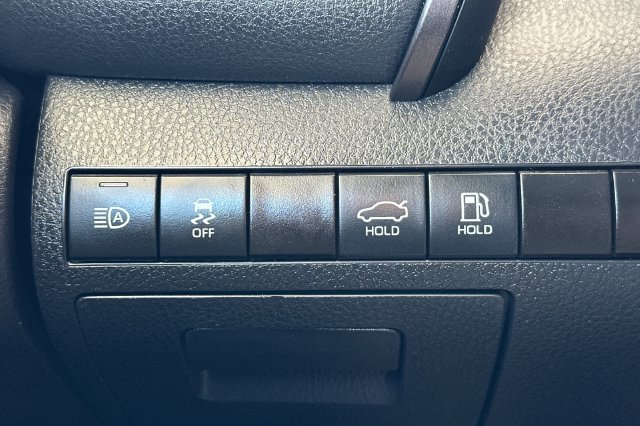 Certified 2024 Toyota Camry LE FWD image 29