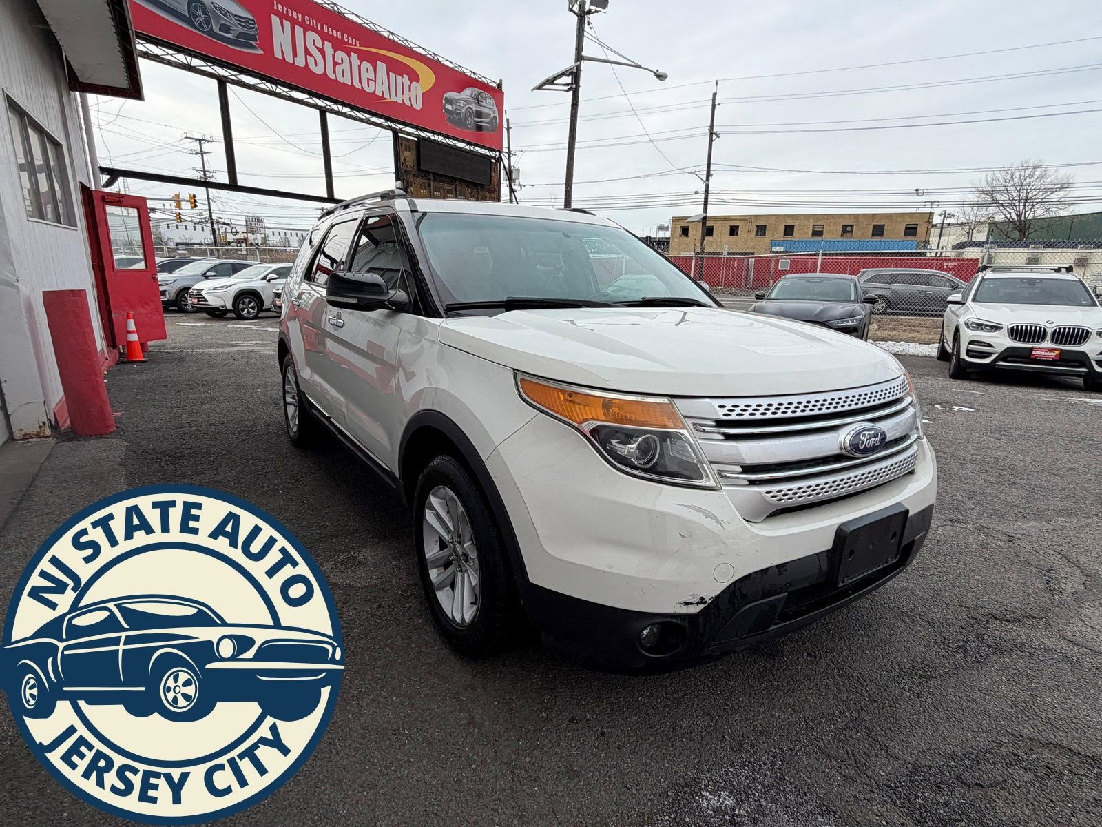 Used 2011 Ford Explorer XLT w/ 202A Rapid Spec Order Code AWD/4WD image 7