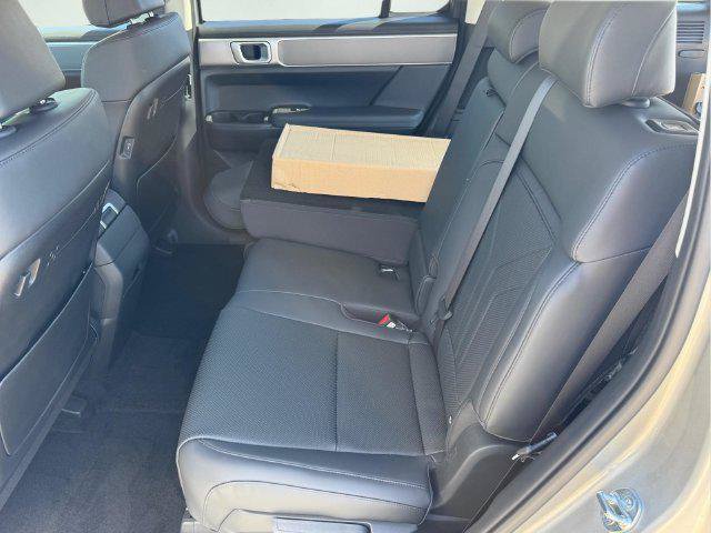 New 2027 Hyundai Santa Fe SEL FWD image 13