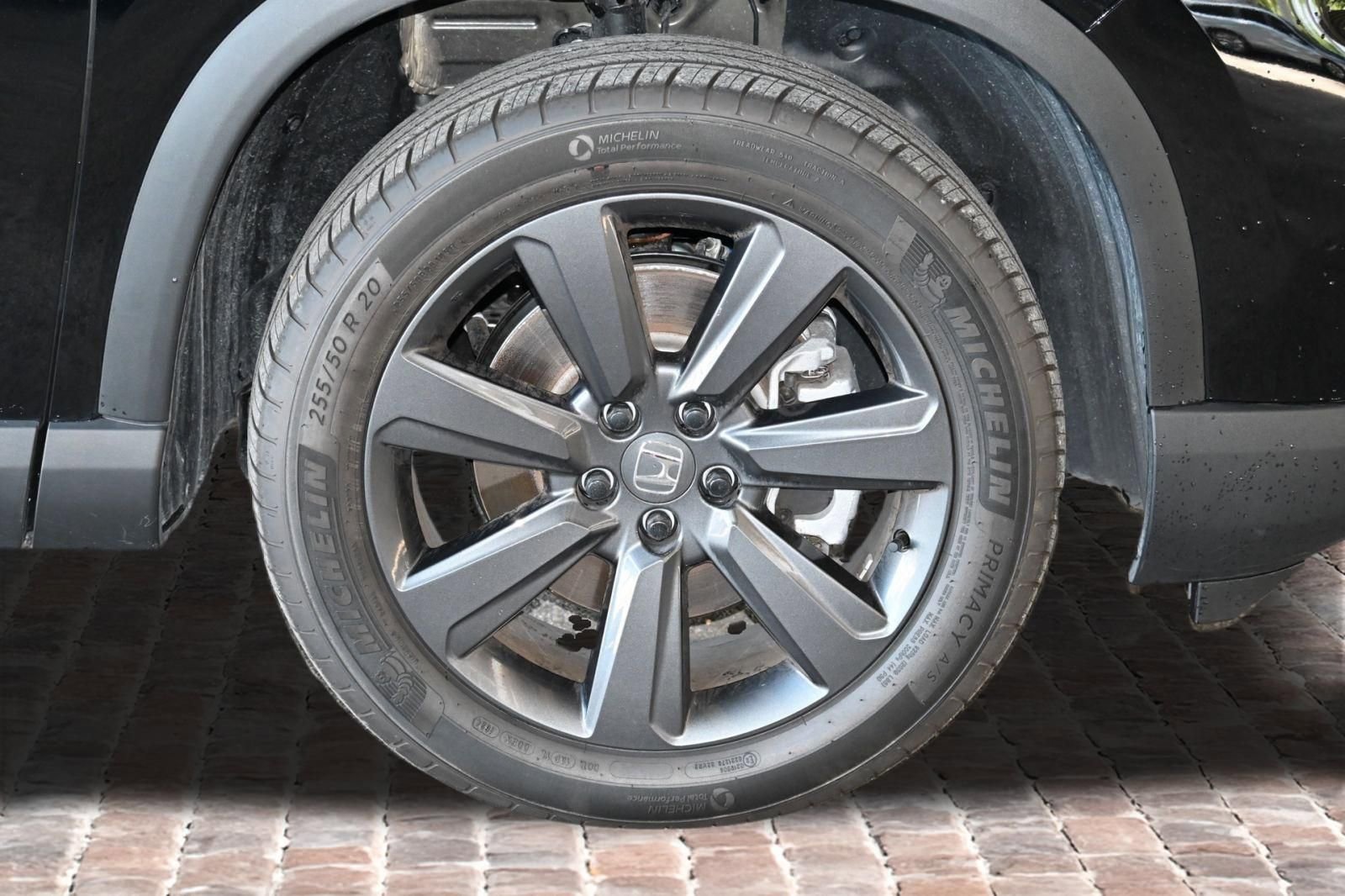 New 2026 Honda Pilot Sport image 37