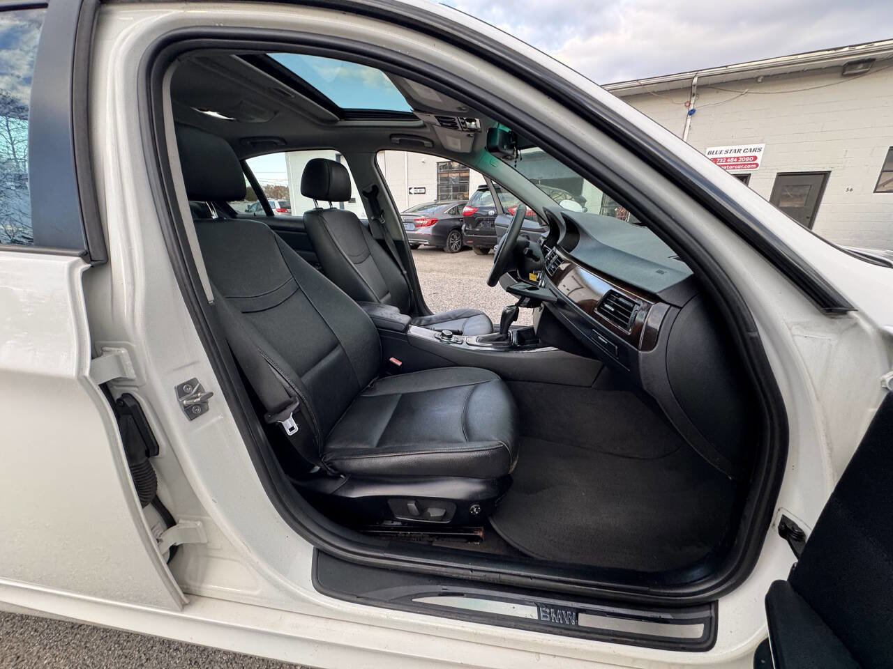 Used 2011 BMW 335i 335i 4dr Sedan image 52