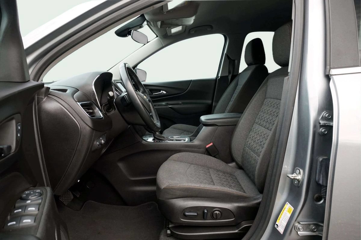 Used 2024 Chevrolet Equinox LT AWD/4WD image 18