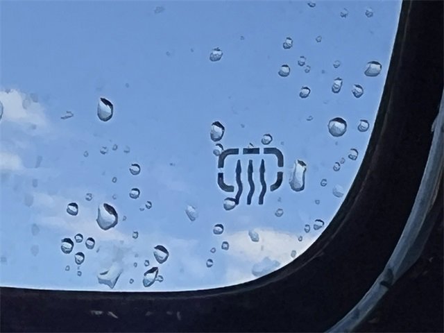 New 2026 Chrysler Pacifica Limited w/ Trailer Tow Group image 43