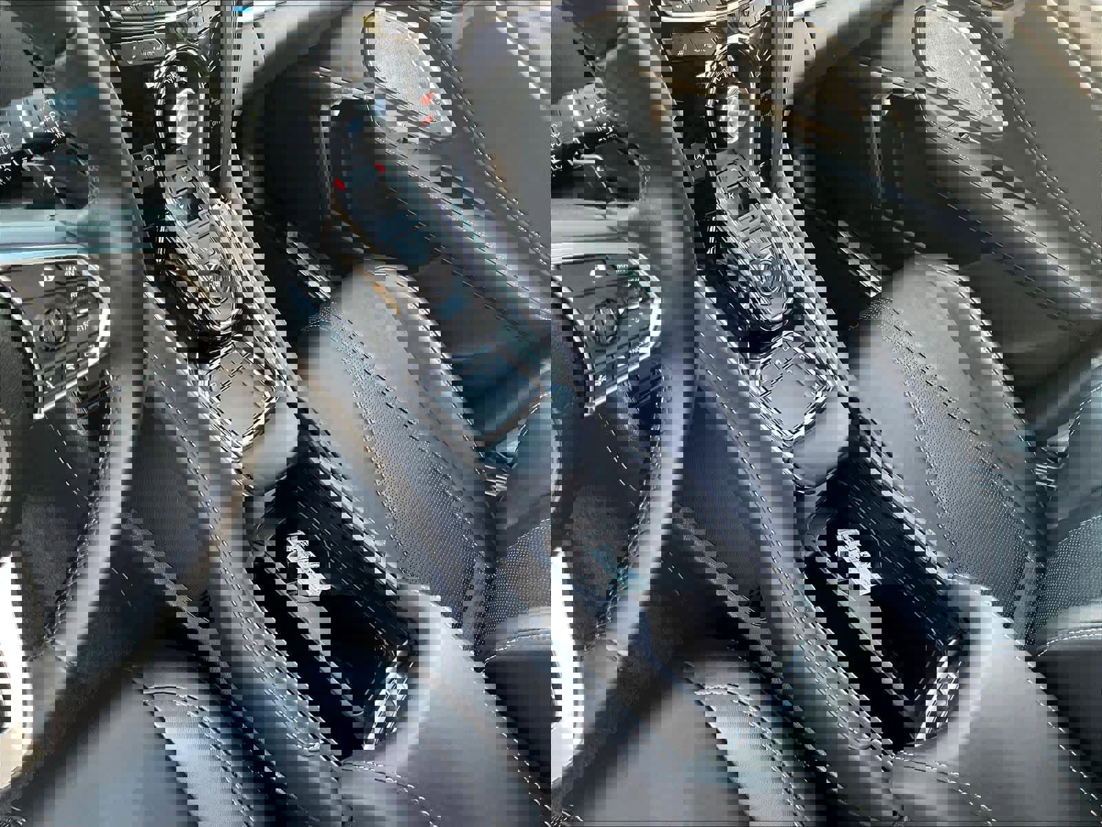 Used 2020 Acura RDX AWD w/ Technology Package image 18