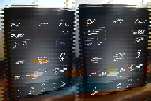 Used 2021 Lincoln Aviator Reserve w/ Equipment Group 201A image 29