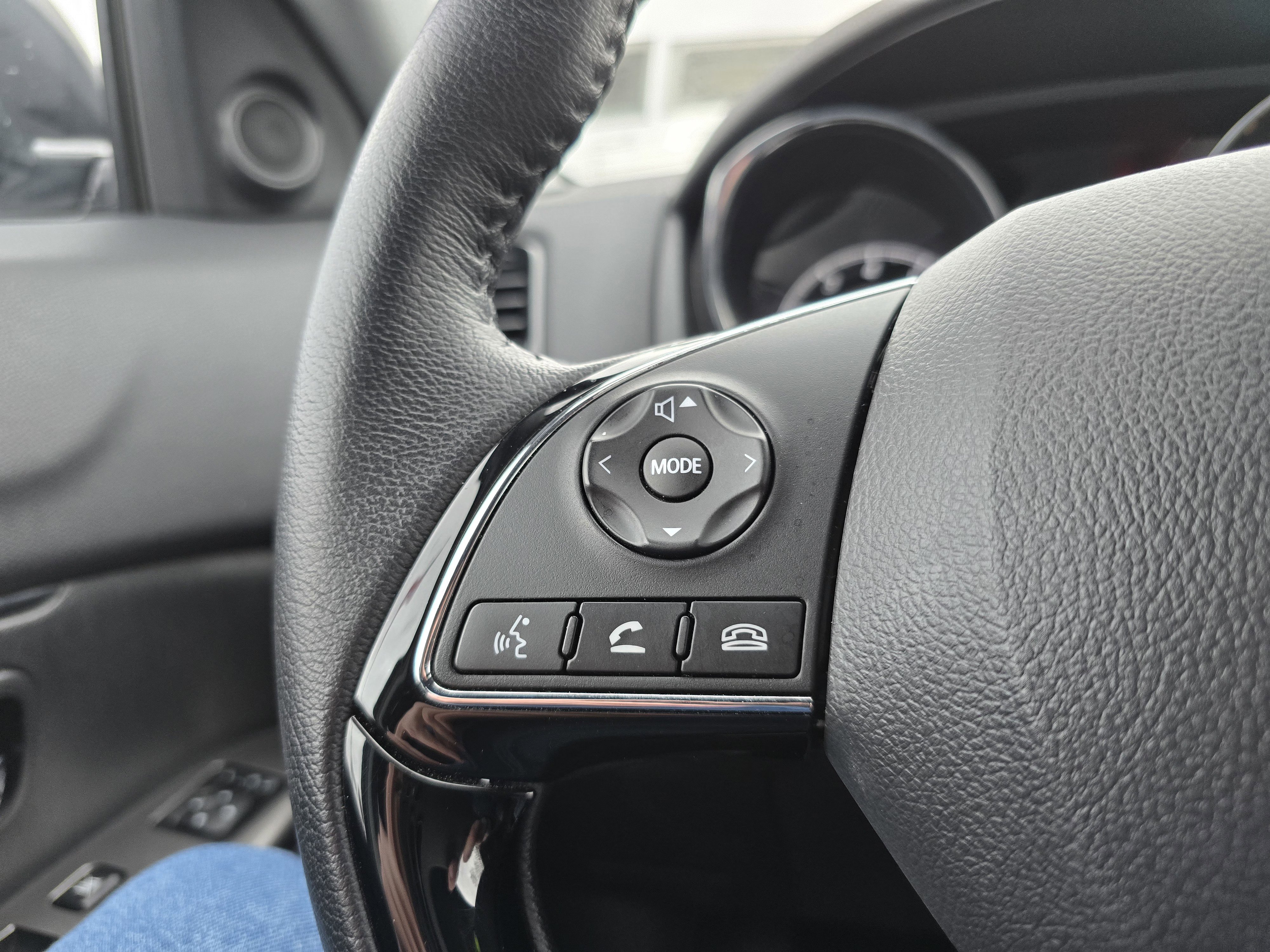 Used 2025 Mitsubishi Outlander Sport SE image 18