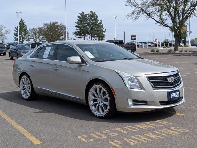 Used 2016 Cadillac XTS Luxury AWD/4WD image 3