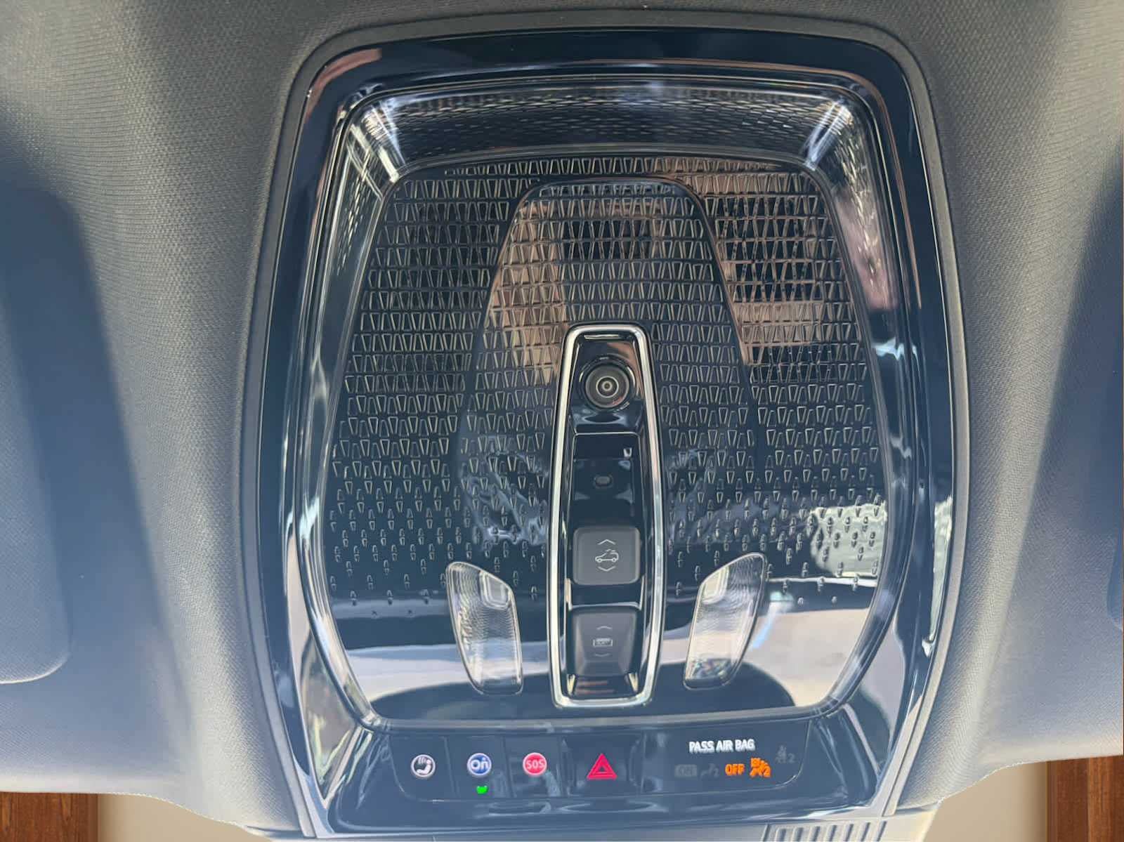 Certified 2026 Cadillac Vistiq Sport w/ LPO, Floor Liner Package AWD/4WD image 21