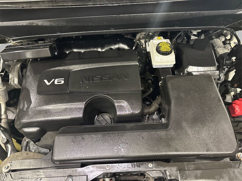 Used 2019 Nissan Pathfinder Platinum image 13