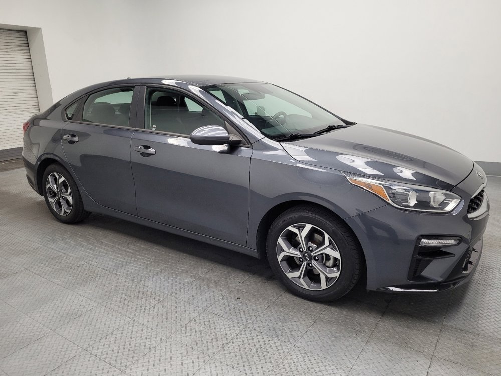 Used 2021 Kia Forte LXS FWD image 11
