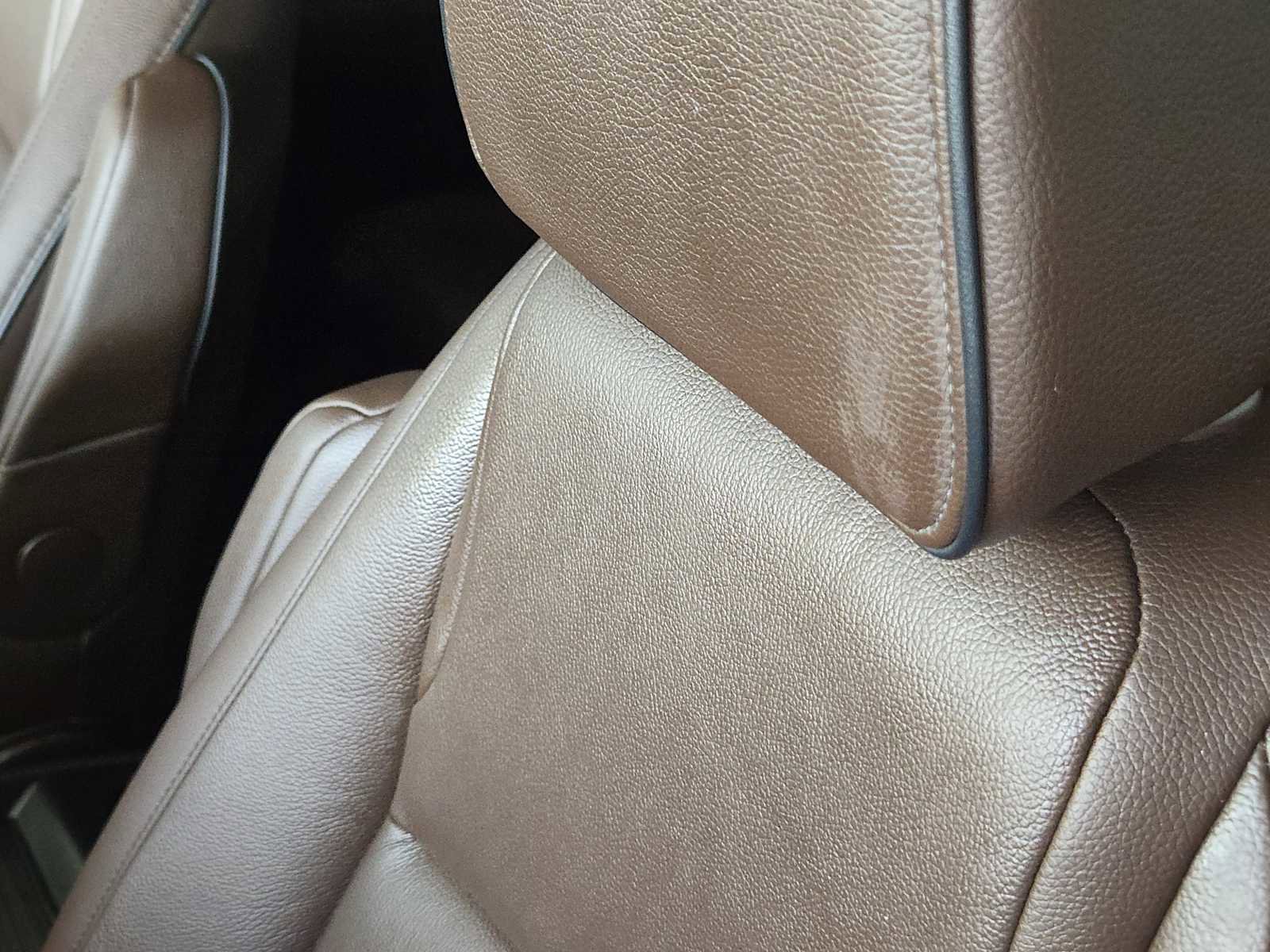 Used 2025 Honda Odyssey Touring image 14