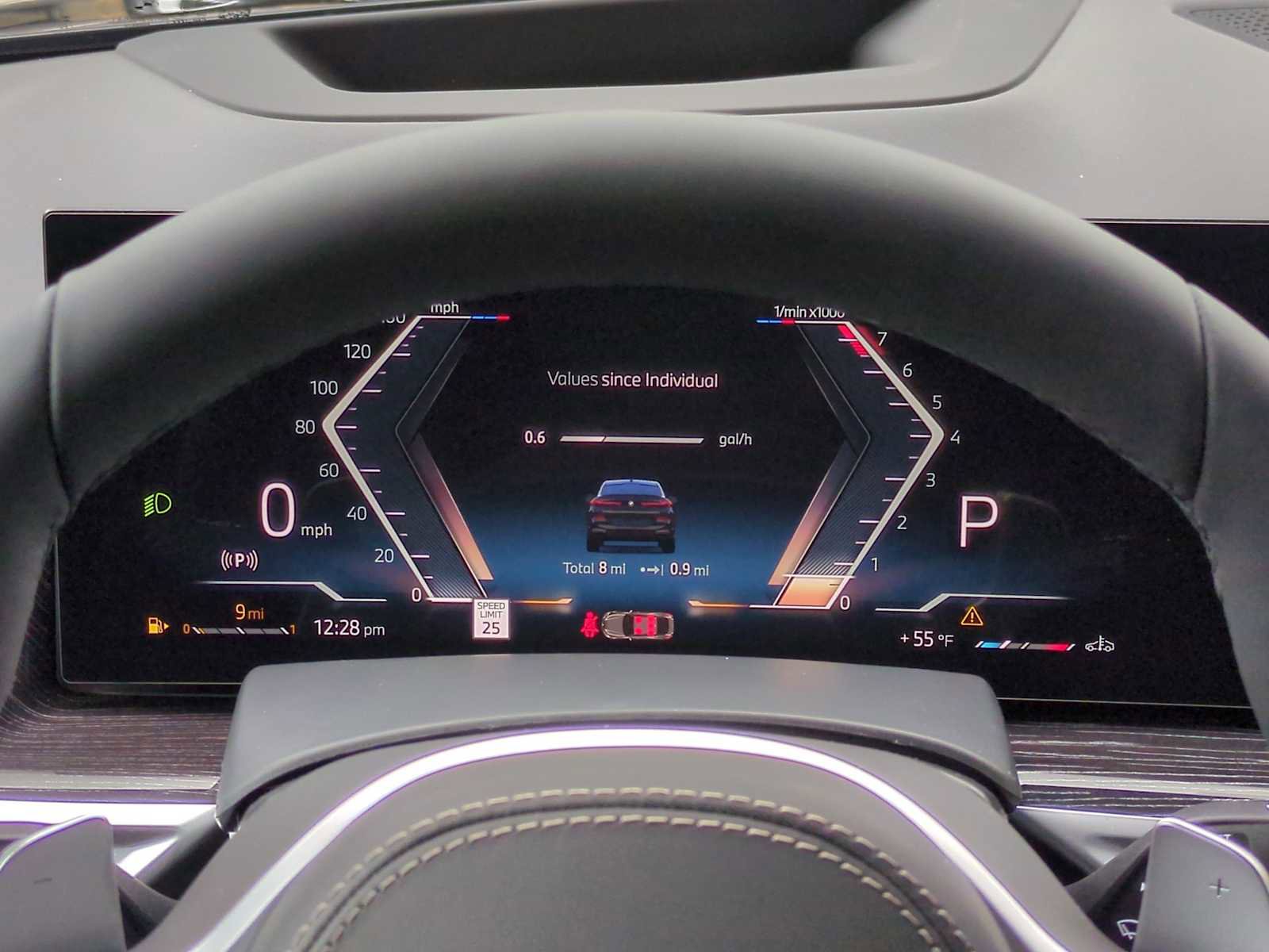 New 2026 BMW X6 xDrive40i w/ Climate Comfort Package image 35