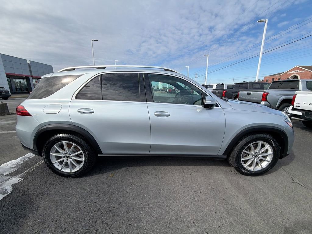 Used 2025 Mercedes-Benz GLE 350 4MATIC image 9