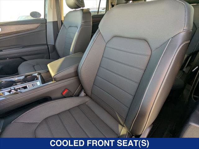 New 2024 Volkswagen Atlas SEL image 13