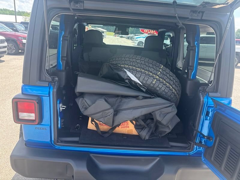 Used 2026 Jeep Wrangler Sport AWD/4WD image 10