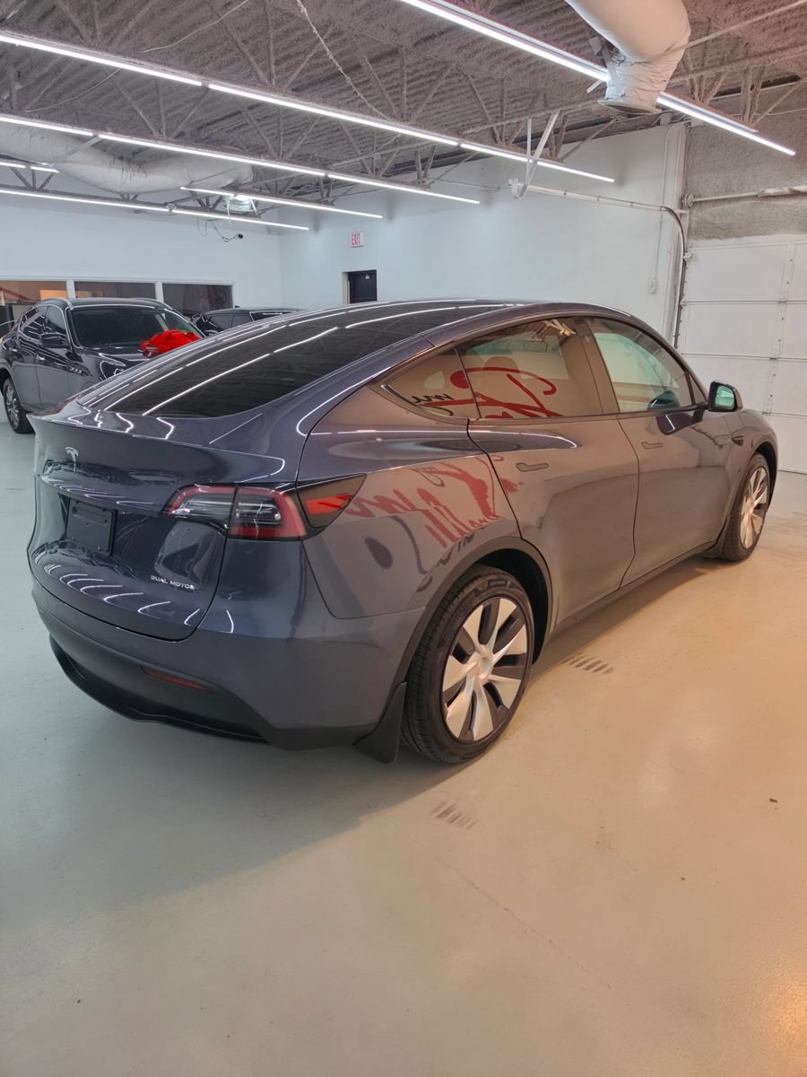 Used 2021 Tesla Model Y Long Range AWD/4WD image 6